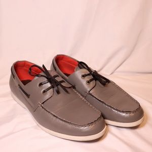 21 Men Grey Boat Shoes